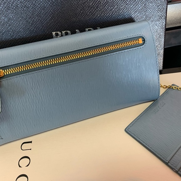 「SOLD 」PRADA 1MH132 VITELLO MOVEI ASTRALE blue wallet NEW - Picture 4 of 8